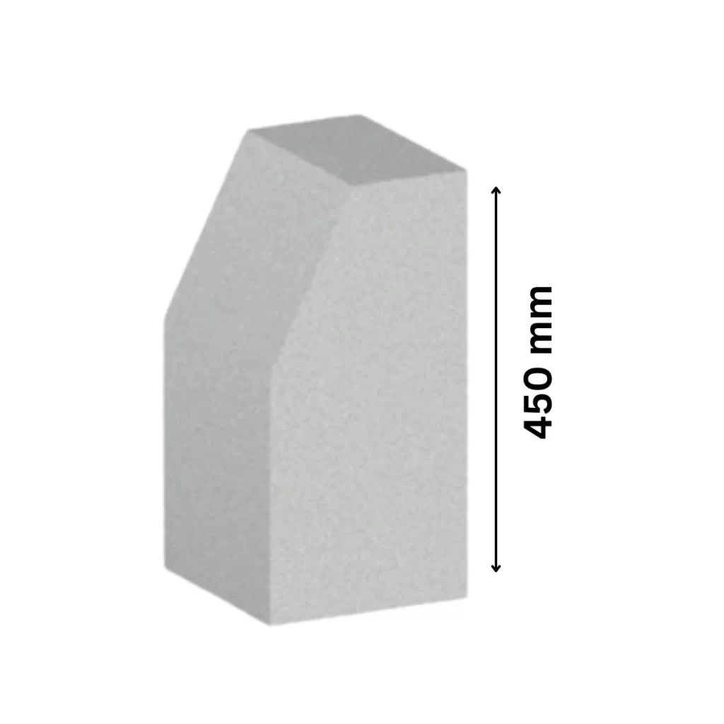 Concrete kerb with 450 mm height